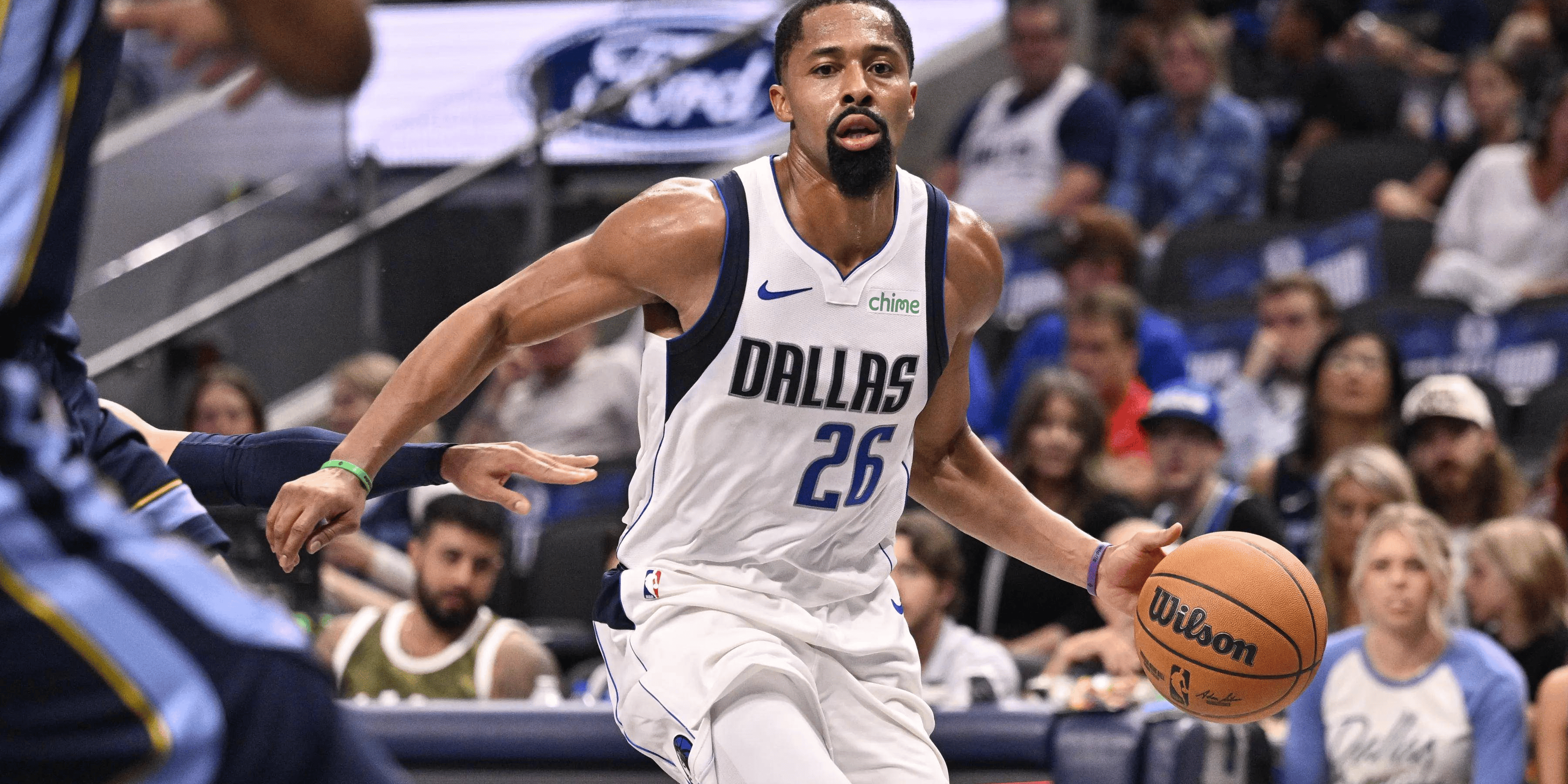 独行侠主场大胜，排名积分榜前列的简单介绍