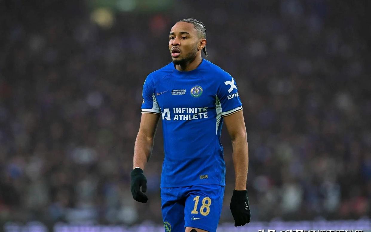 切尔西错失单刀球，拜仁门将神勇扑救成最大功臣！的简单介绍